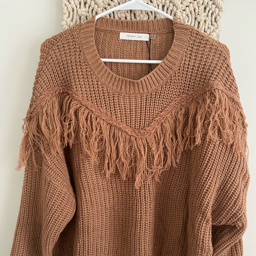 Sweater with fringe